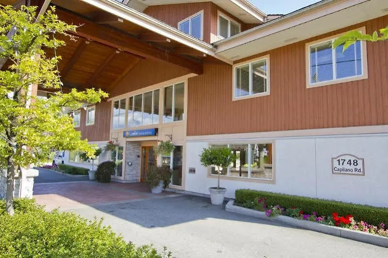 Econo Lodge Inn & Suites North Vancouver Hotel